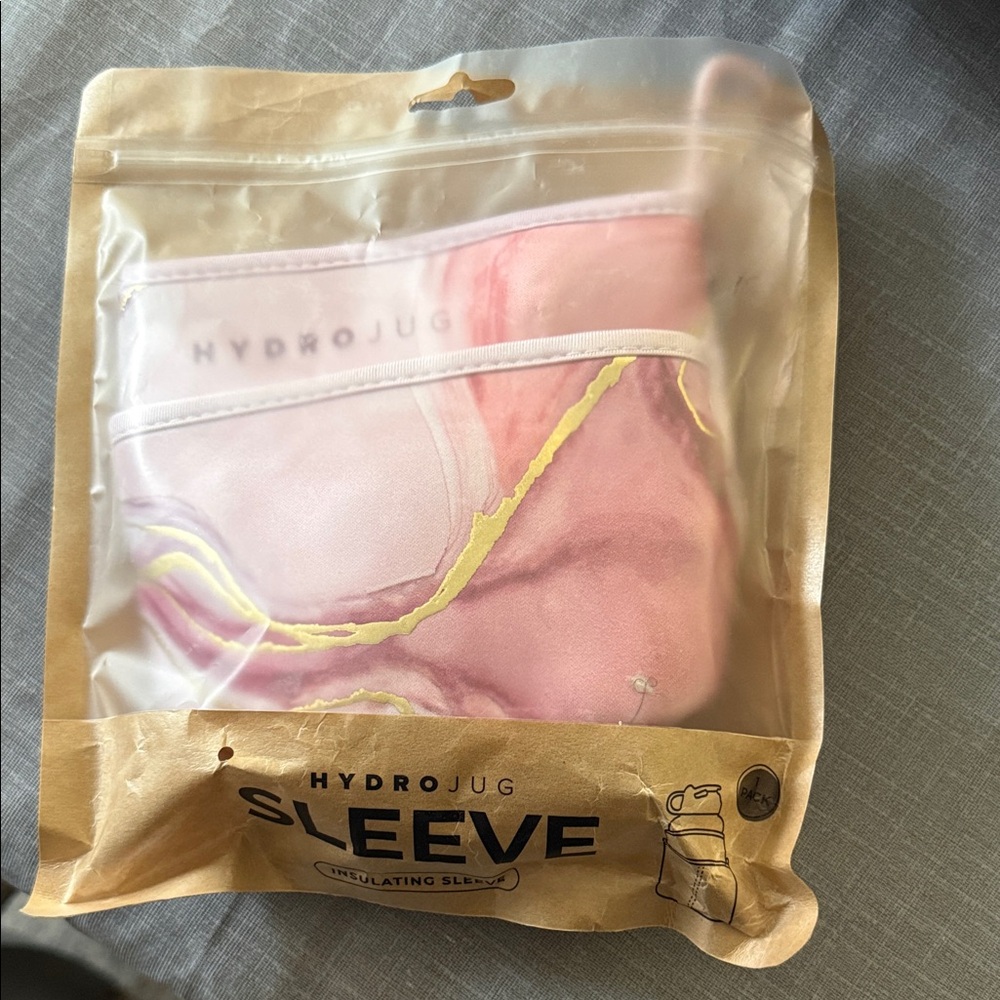 HydroJug Insulating Sleeve in Pink and Gold
